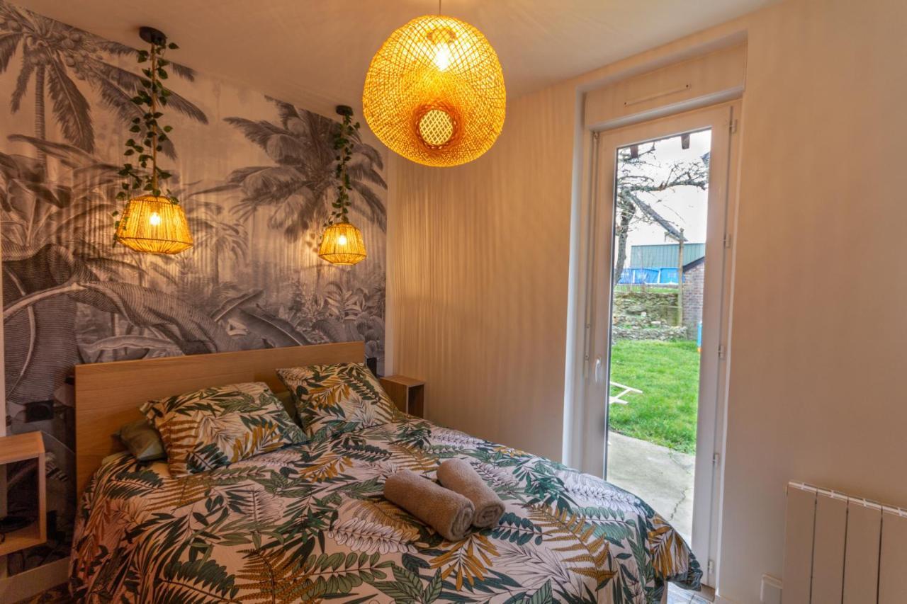 Suite Jungle - Jardin, Netflix Et Parking - Le Manoir Aux Pommes Orbec Exterior photo